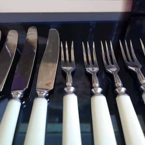 Vintage Cutlery Set Dessert Bakelite Tableware Set 5 Knives and 5 Forks with Beige Bakelite Handles Antique Dinnerware