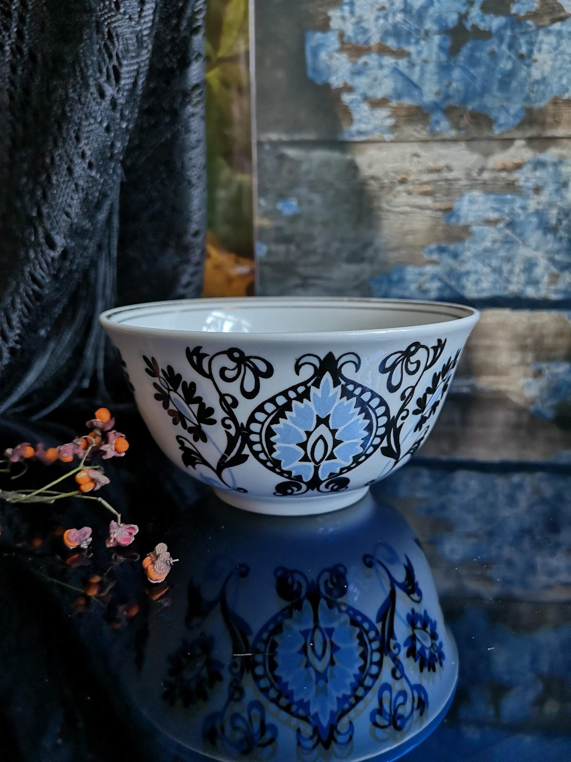 青花人物絵 酒器 煎茶碗 台 徳利 揃 共箱(K-LC849)