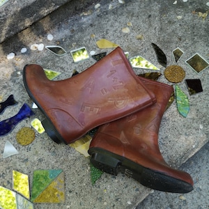 Stivali di gomma rossi vintage per bambini, scarpe unisex per bambini, scarpe da pioggia, scarpe impermeabili, decorazioni rustiche