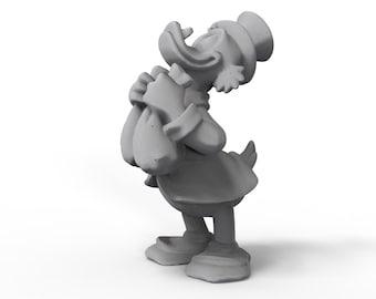 Puede incluir: Una figurita gris de un pato de dibujos animados con un sombrero y sosteniendo una bolsa en sus brazos. El pato está de pie sobre una superficie blanca.