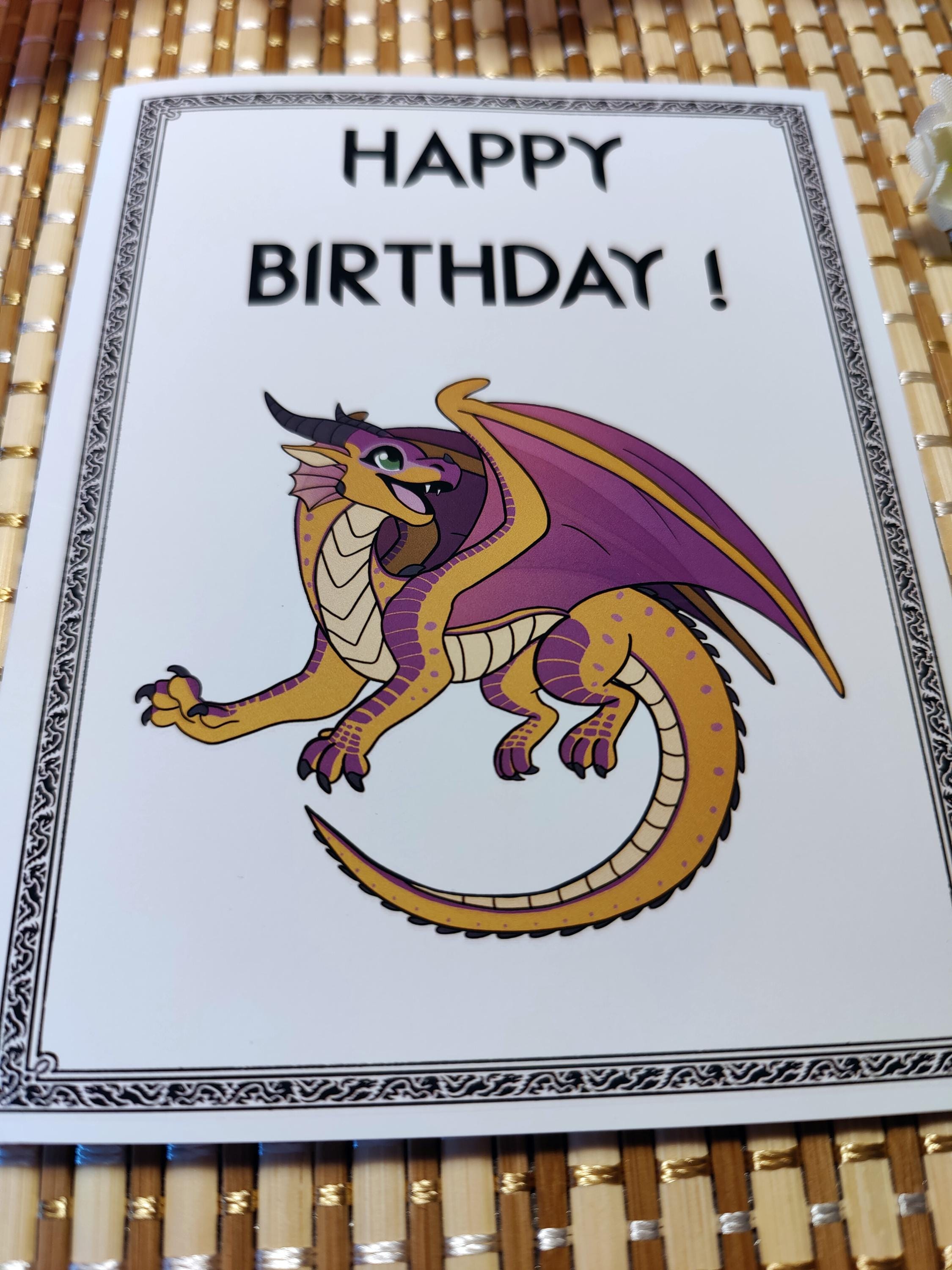 BIGLIETTO AUGURI BUON COMPLEANNO CON NUMERO 4 ANNI DRAGO cod.27267 EUR