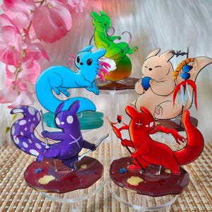 Rain World Slugcat Standee / Flat Figurine – 3&quot; – Full Bleed borders |Artificer, Gourmant, Rivulet, Saint, Spearmaster | Rain world Downpour