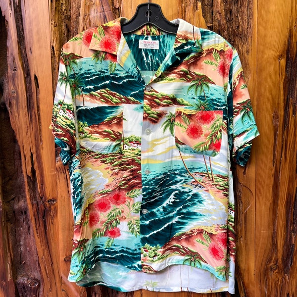 Vintage 50s-60s Penney's Made in Japan  Hawaiian Short Sleeve Shirt Size M