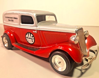 Furgoneta de reparto Ford Mac Tools de 1934, escala 1:25, hucha de metal fundido a presión, Liberty Limited.