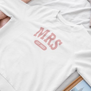 Wifey Sweatshirt, Bridal Shower Gift, Wifey Gift for Bride, Engagement Gift, New Wife Sweatshirt