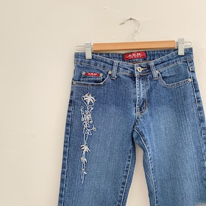 Y2K Embroidered Rhinestone Low Rise Bootcut Jeans Women&#39;s 2