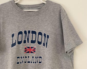 Kids Gray London England T-shirt with blue text and Union Jack flag