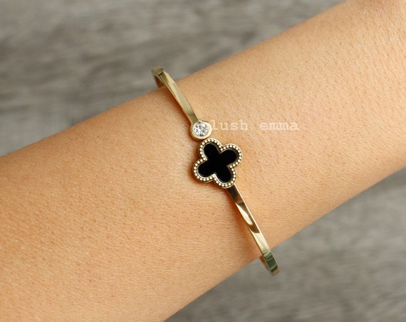 【BLACKPURPLE】Clover cubic bracelet Black Clover With Accent Cubic Spring Bangle Bracelet