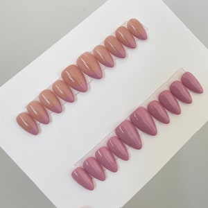 Light Purple French Tip Press On Nails: Handmade Nail Art Set