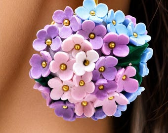Lila Blumen Ohrringe, Hortensien Polymer Clay Ohrringe, Handgemachter Blumen Schmuck, Geschenk für Sie