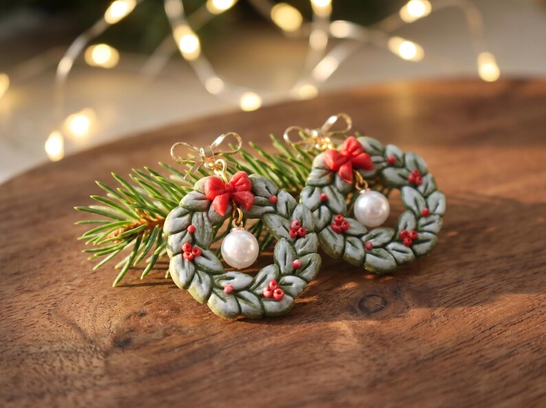 A Christmas Wreath Clay Earrings | Festive Holiday Polymer Clay Jewelry | Lightweight Christmas for Her Handmade Clay Christmas Earrings Green  Wreath