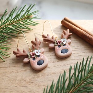 A Christmas Wreath Clay Earrings | Festive Holiday Polymer Clay Jewelry | Lightweight Christmas for Her Handmade Clay Christmas Earrings Reindeer