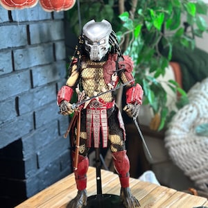 Custom Bone Grill Predator Mask for 1/4 Neca Jungle Hunter/Warrior Predators Made to Order