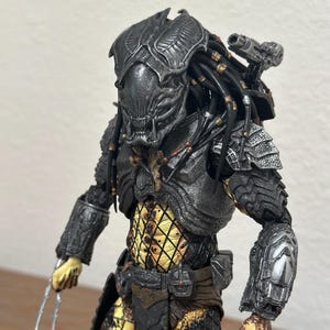 Custom Jungle Berserker Predator Mask for 1/4 Neca Jungle Hunter