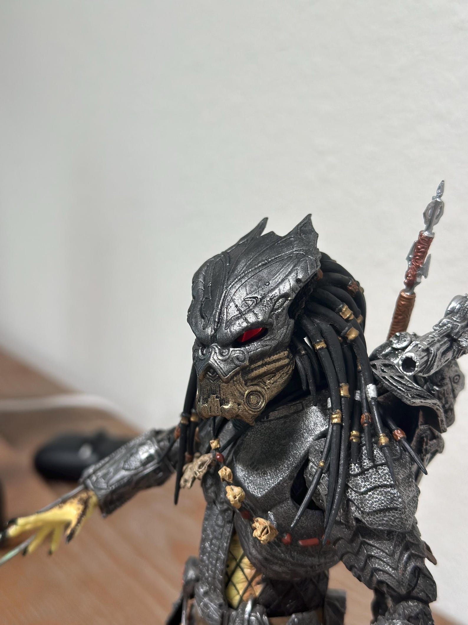 Custom Predator King Concept Battle Damaged Mask for Neca Predators ...
