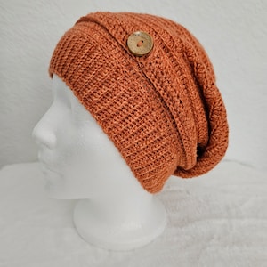 Crochet Slouchy Beanie, winter fashion, handmade hat, orange beanie, slouchy crochet beanie, fall beanie, women&#39;s beanie