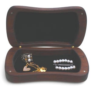 Peruvian Walnut trinket box