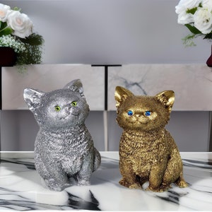 cat resin, decorative animal, animal art, modern decoration, beautiful resin cat