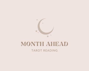 Può includere: Un logo con una luna crescente e stelle marrone chiaro, con le parole "MONTH AHEAD" e "TAROT READING" in un carattere marrone abbinato, su uno sfondo rosa pallido.