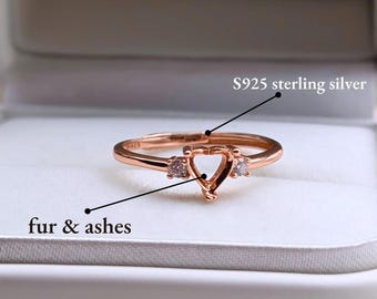 Pet Ashes Ring, S925 Sterling Silver with Heart Setting and Cubic Zirconia