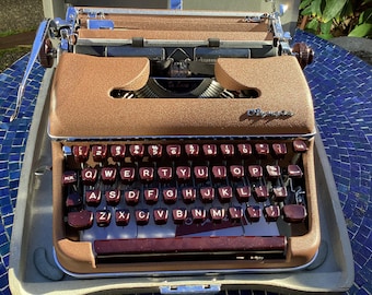 Máquina de escribir manual portátil Olympia SM3 vintage con estuche original y copia del manual de usuario