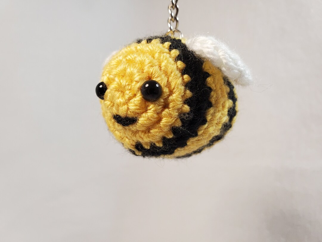 Bumble Bee Keychain Crochet Pattern DIY Bee Pattern Only - Etsy