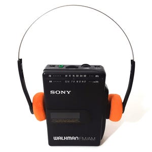 Sony Walkman WM-F2061 Cassette Tape Player Radio FM AM Vintage Refurbished Restored !!