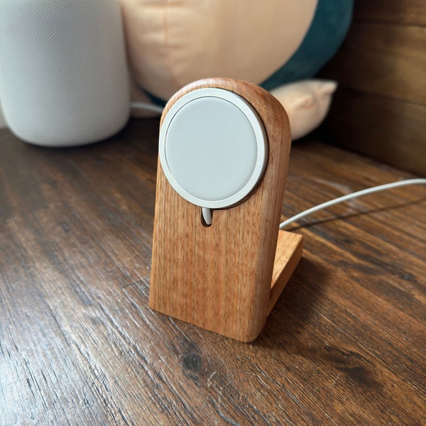 MagSafe Phone Charging Stand | Magnetic Desk Phone Stand