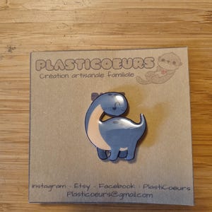 Diplodocus dinosaur pin