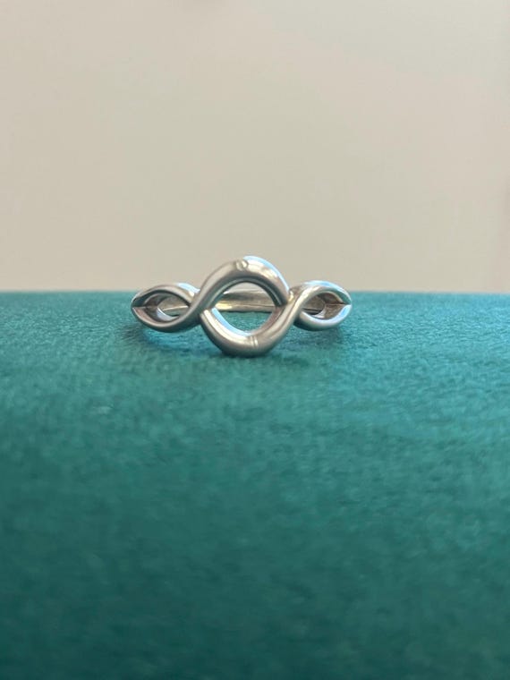 Sterling Silver Infinity ring 925 - image 1