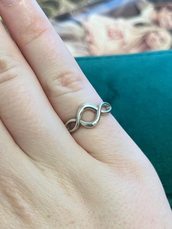 Sterling Silver Infinity ring 925 - image 3