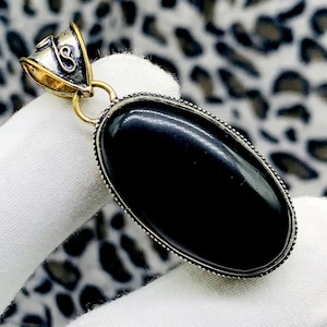 Black Onyx Pendant, 925 Sterling Solid Silver Pendant, Oval Stone Pendant, Black Onyx Women Pendant, Beautiful Pendant, Ready to Ship