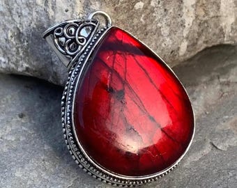 Red Labradorite Pendant With Silver Chain Necklace 925 Sterling