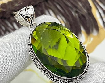 Long Peridot Pendant Necklace – 925 Sterling Silver Gemstone Jewelry – August Birthstone Gift – Boho Green Crystal Necklace – Gifts For Her.