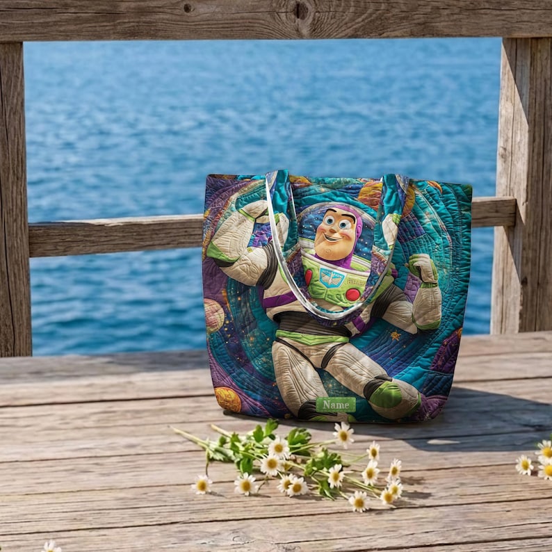 Buzz Lightyear Quilted Tote Bag, Disney Pixar Shoulder Bag, Custom Name Space Tote, Toy Story Movie Fan Gift ID-0610-YVKE 画像 4
