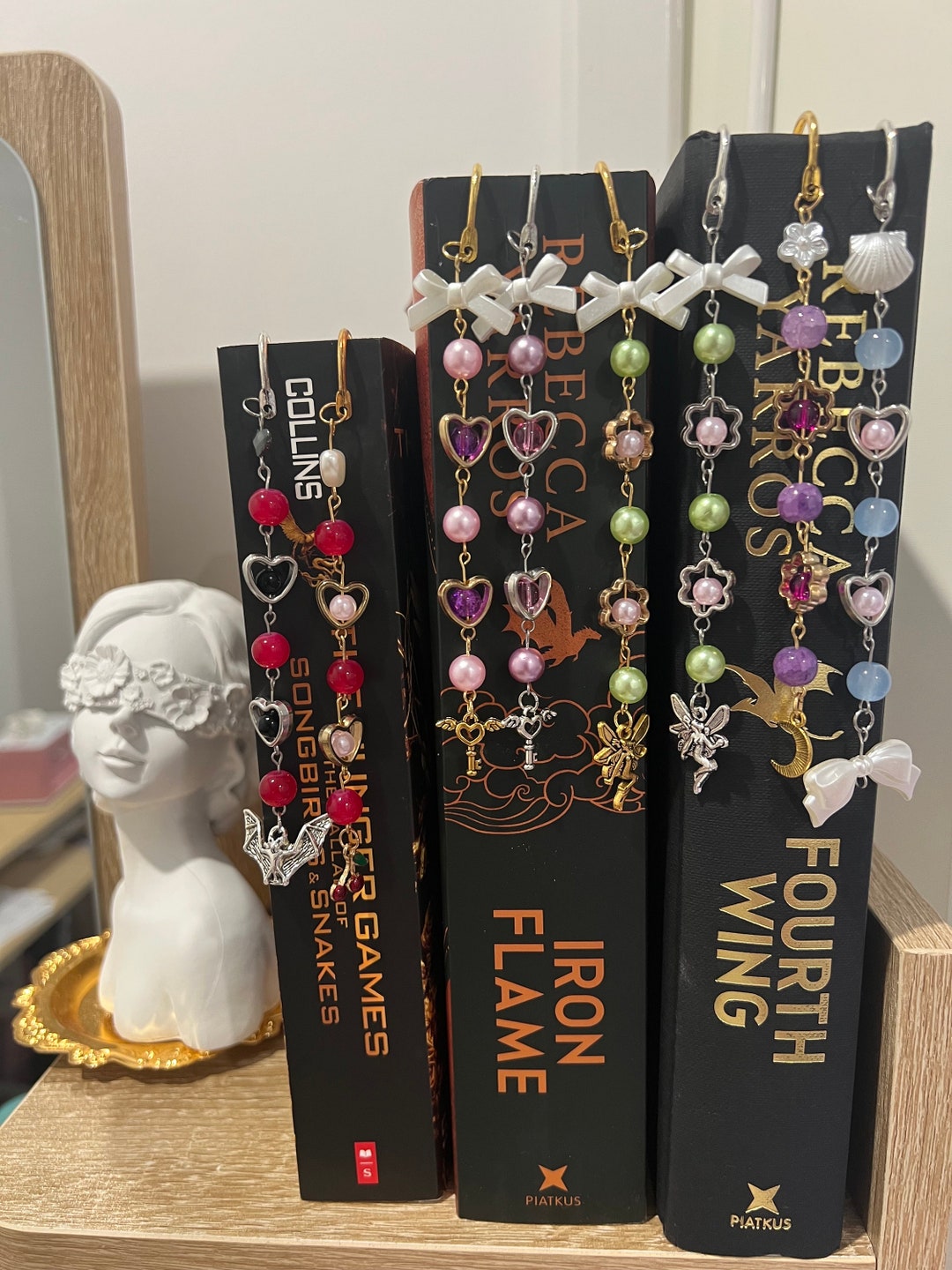 4 Pcs Beadable Bookmarks - Blank Metal DIY Craft Beaded Bookmarks Gift For Book Lovers, Student, Teacher & Office Supplies (4 Colors