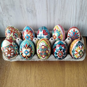 Hand painted Easter Eggs Ornaments Pysanky Eggs Painted Wooden Eggs Spring Home Decor Easter Gifts Easter Decorations Ostereier Bemalt