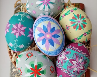 Ovos de Páscoa de madeira pintados à mão: decoração de primavera no estilo Pysanky