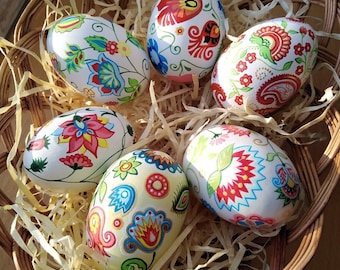 Handmålade Pysanky påskägg: Ukrainska folkkonstornament