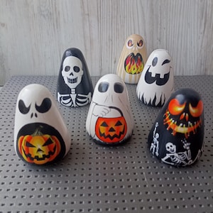Spooky Set Halloween Peg Dolls Wooden Ghost Figurine Ghost Skeleton Pumpkin small wooden toys 2.6 in