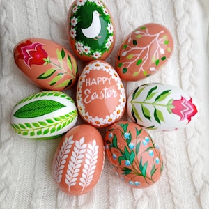 Hand Painted Wooden Easter Eggs: Floral Spring Decor