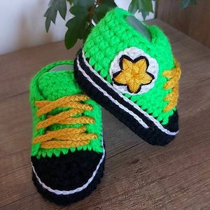 Crocheted baby sneakers, Crocheted baby shoes, Newbornshoes