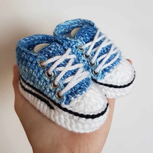 Sneakers with a jeans effect, Crocheted baby sneakers, Crocheted baby shoes, Baby boy shoes, baby booties