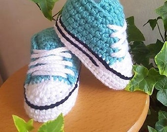 Crocheted baby sneakers, Crocheted baby shoes, Newbornshoes, Crochet baby booties