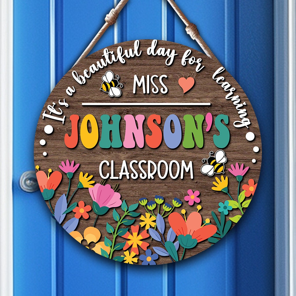 Personalized Teacher Door Hanger: Custom Classroom Decor - Etsy