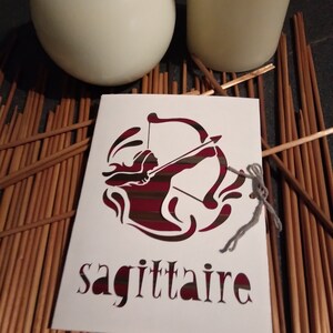 carte signe du zodiaque sagittaire en marqueterie de paille réalisée par mes soins straw marquetry zodiac card format 11 x 15