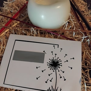 carte de condoleance à  gratter en marqueterie de paille réalisée par mes soins straw marquetry condeleance scratch card format 11 x 15