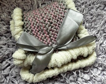 hand knitted pouch, size: LARGE, pink/grey