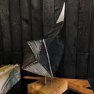 Escultura abstracta de acero inoxidable: arte moderno, decoración de interiores única