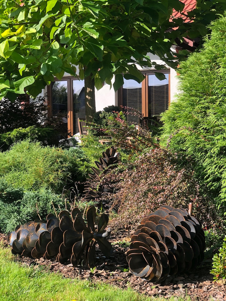Pine Cone Rusty Sculpture, Garden Art, Garden Decorations, Metal ...